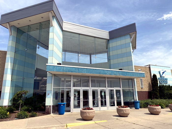 Fashion Square Mall - June 15 2022 Photo (newer photo)